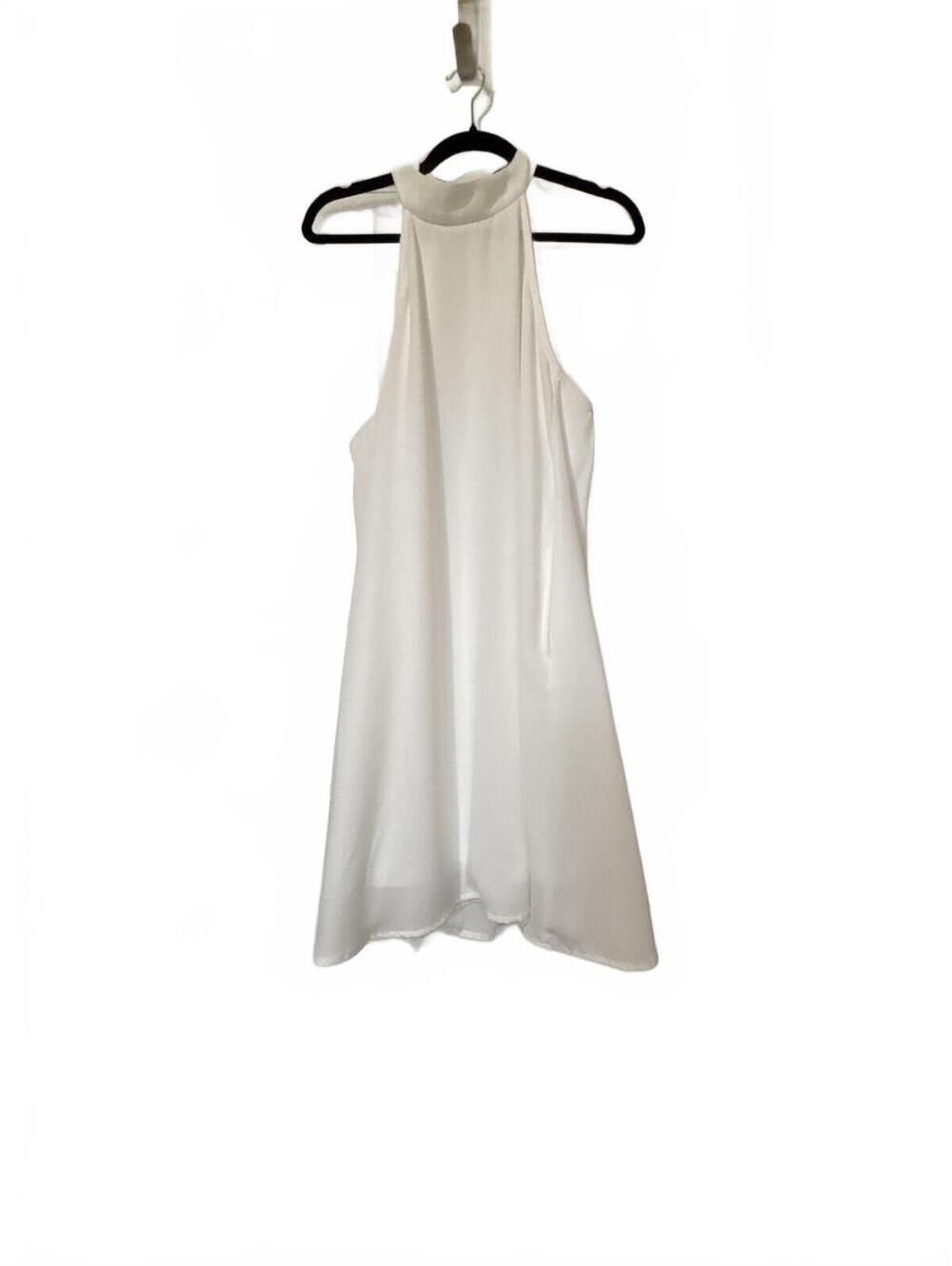 Celebratory, quiet luxury, flirty Lulus White Sleeveless Halter Dress - Size XL